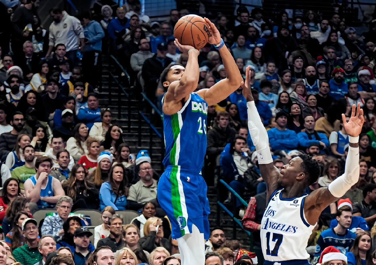 詹姆斯浓眉阿德巴约热火胜湖人-金年会娱乐网站